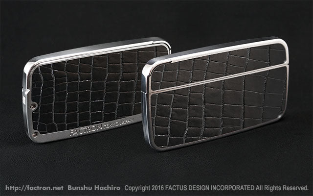 Card Case Cobble+ Shiny Silver x Black Croc