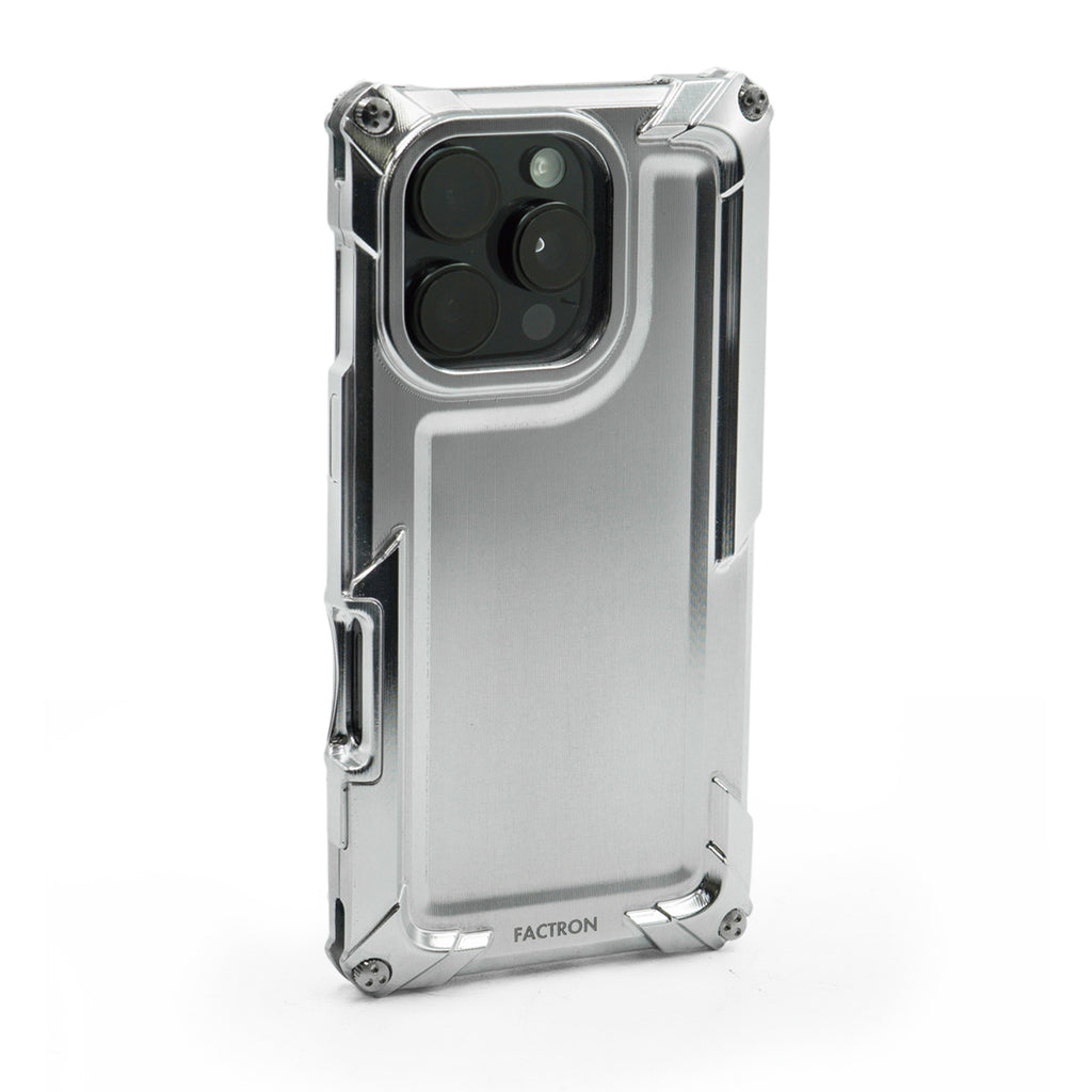 Quattro for iPhone 17Pro Max HD Shiny Silver Extra Super Duralumin
